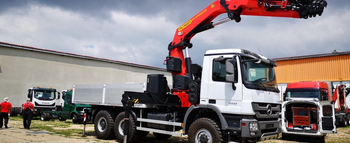 Palfinger dizalica PK 40002-EH za ELNOS BL BEOGRAD