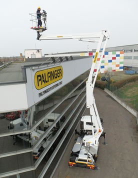 P280AXE – Maksimalni dohvat u uskom prostoru