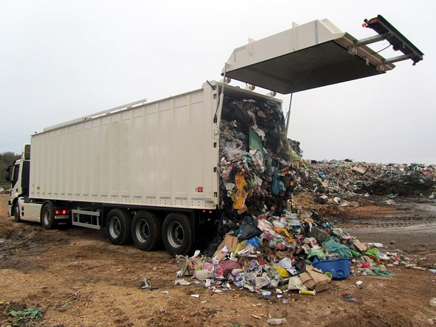 Poluprikolica PPK 020  za presovanje komunalnog otpada