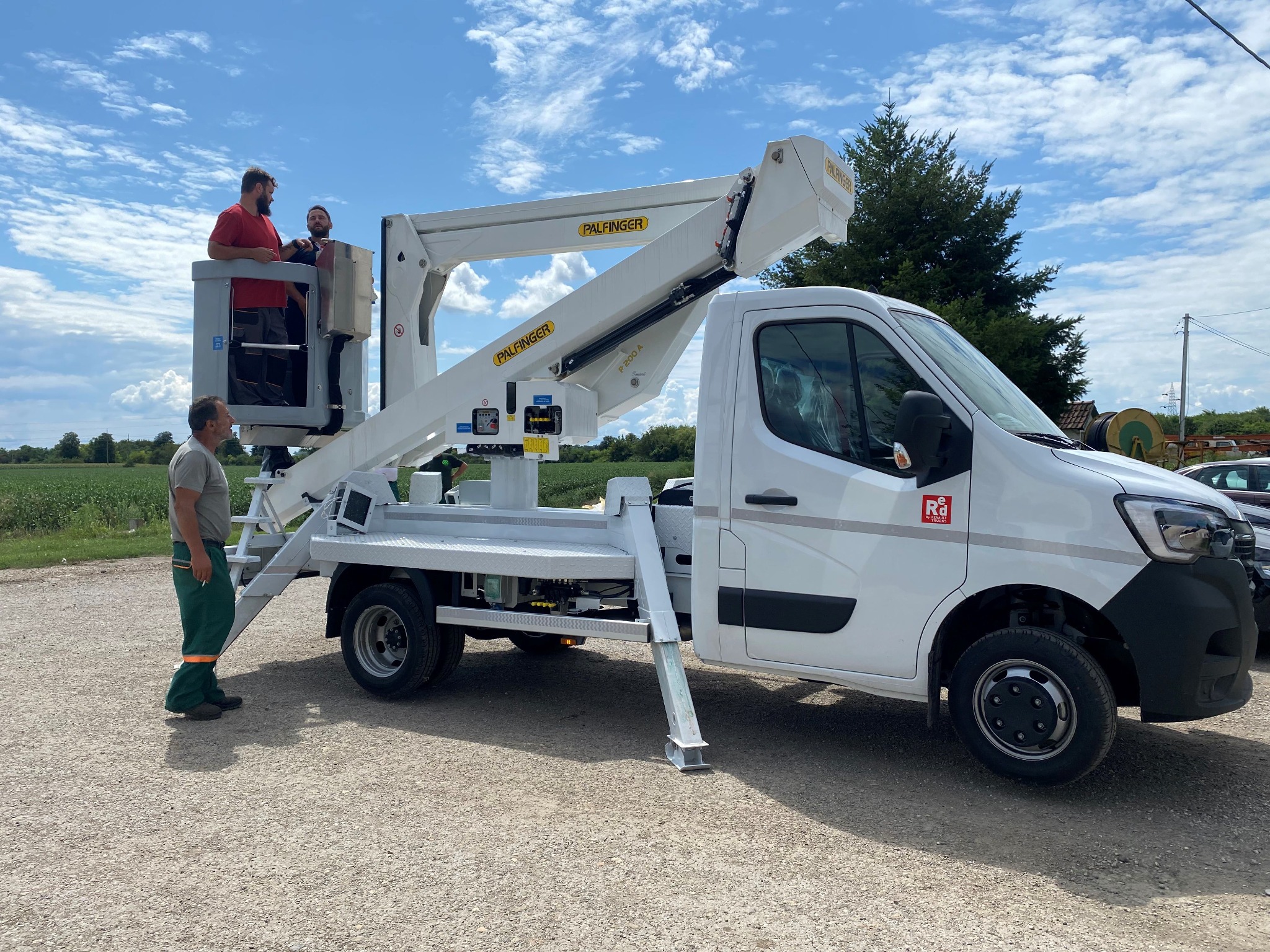 Palfinger P200A za JKP Zelenilo Sombor