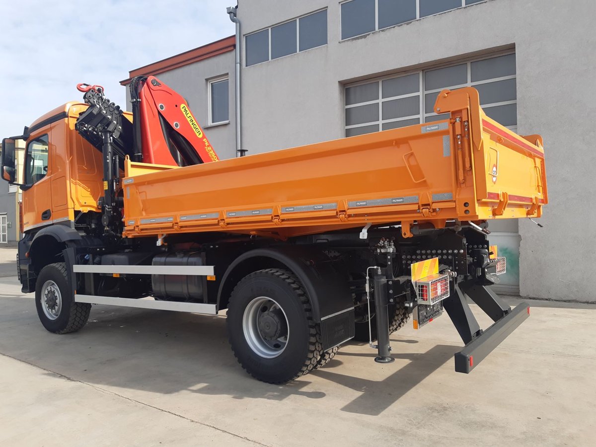 isporuka Palfinger dizalicE ZA Ful Elektro