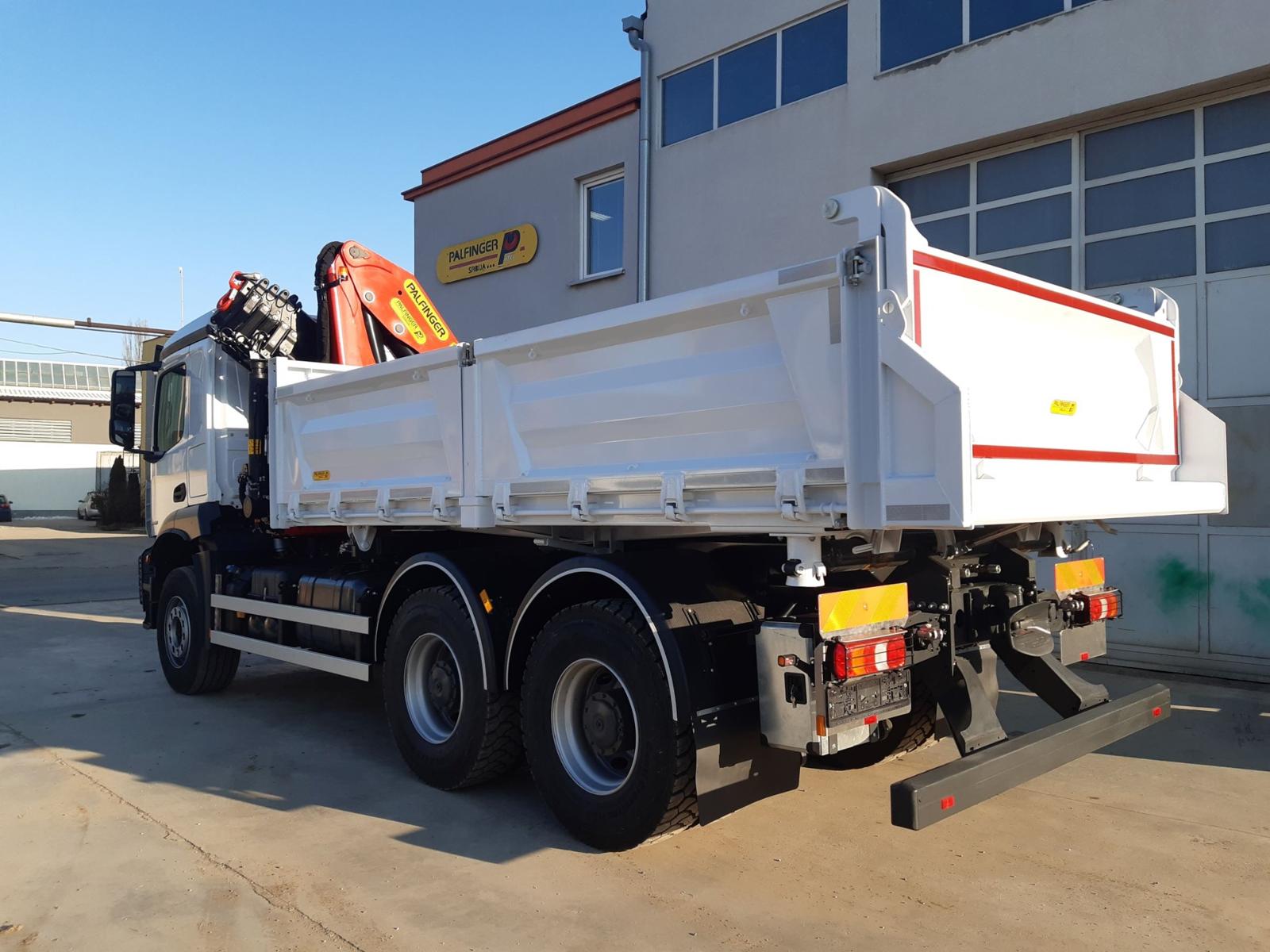 Isporuka Palfinger dizalice za Pons Gradnju
