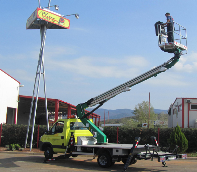 Palfinger teleskopska radna korpa GT21-10