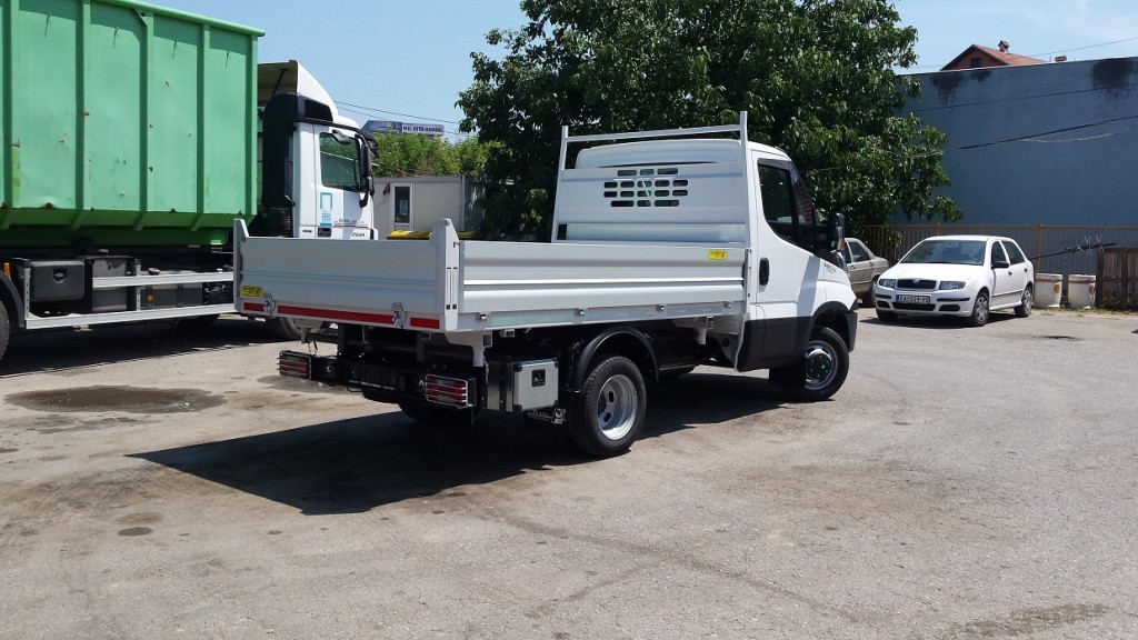 Trostrani kiper TK10 za JKP Vidrak Valjevo