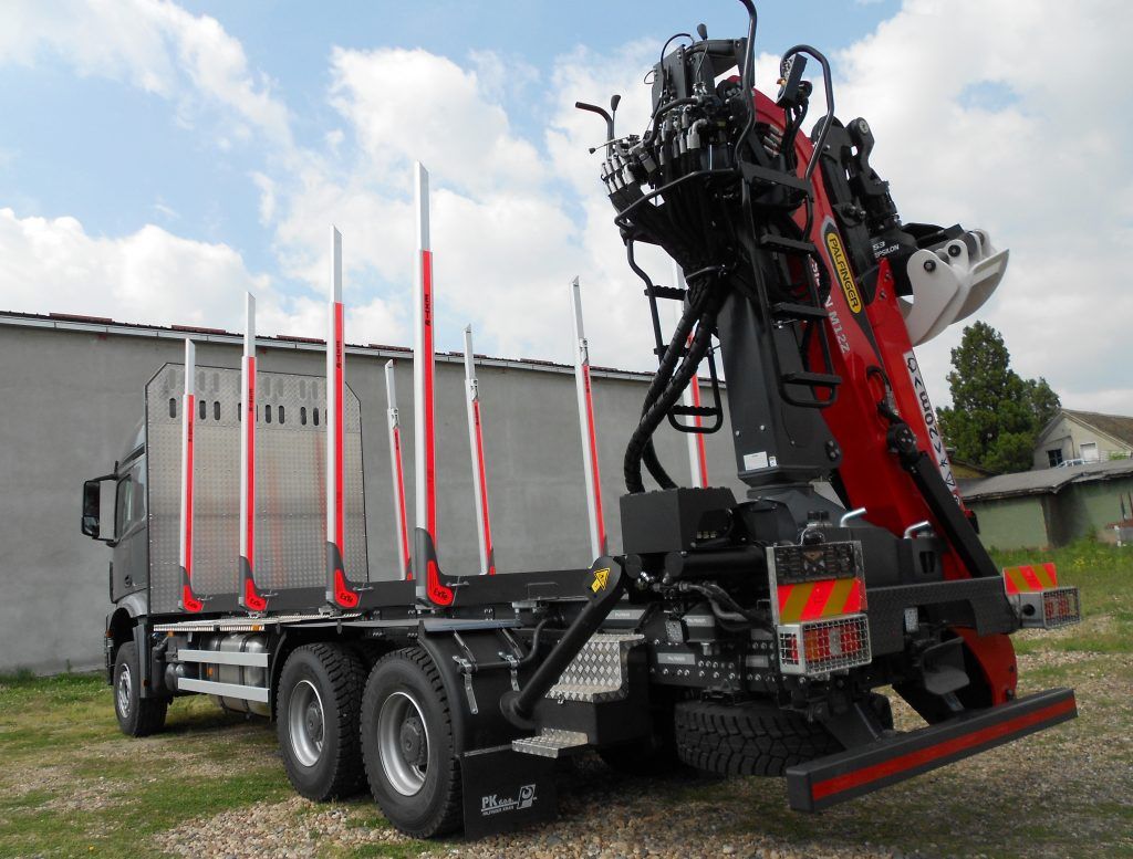 Isporuka Palfinger šumara za Strugara Radanović