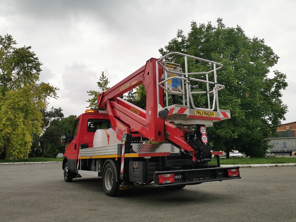 Palfinger radna korpa P240A za DPS Beograd