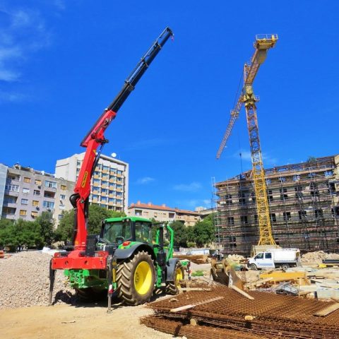 TRAKTORSKE NADGRADNJE