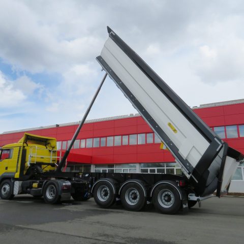 KIPERSKE POLUPRIKOLICE