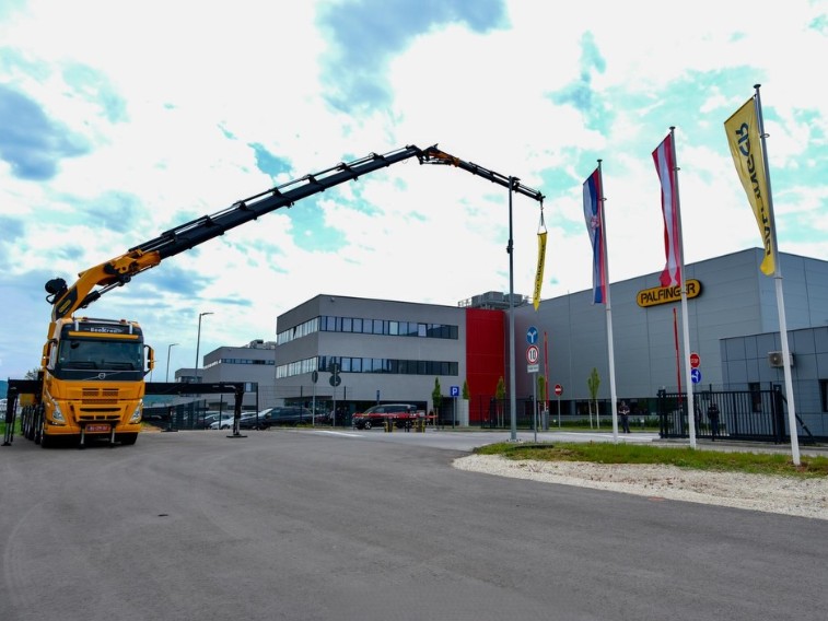 Svečano otvoren PALFINGER proizvodni pogon u Nišu